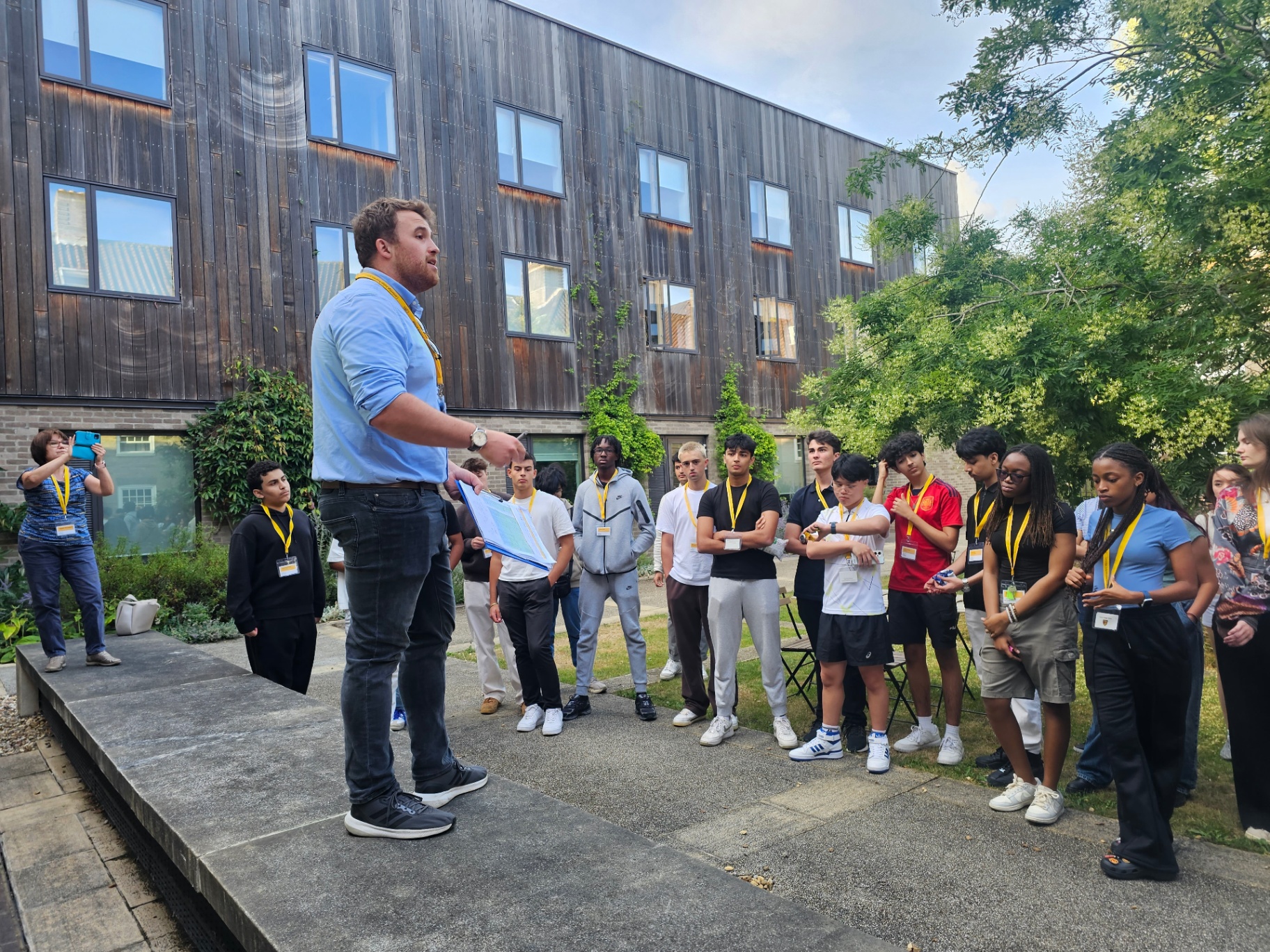 Outdoor mentoring session